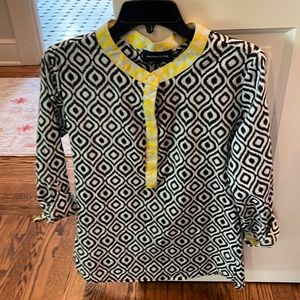 French curve blouse like new